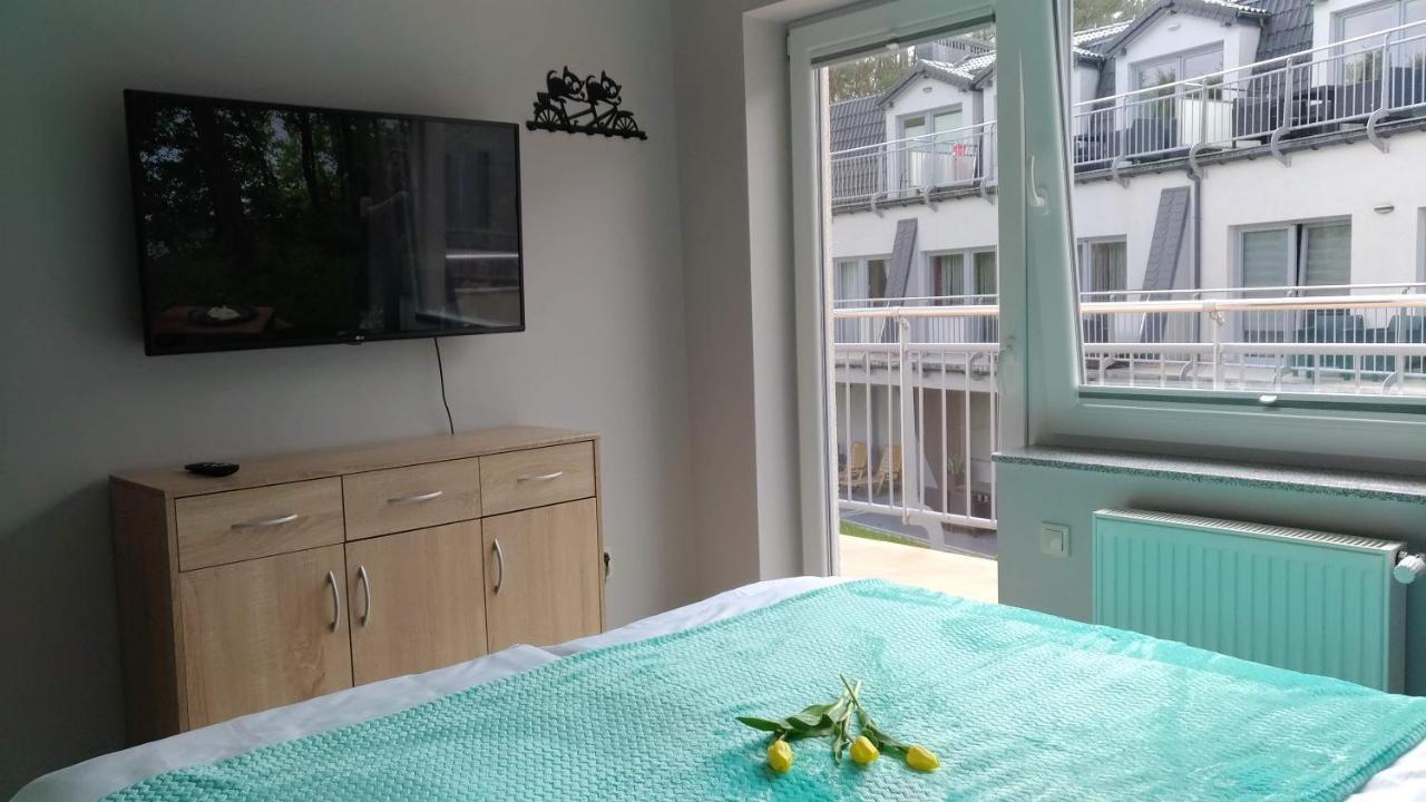 Dajax Apartament โปเบียโรโว ภายนอก รูปภาพ